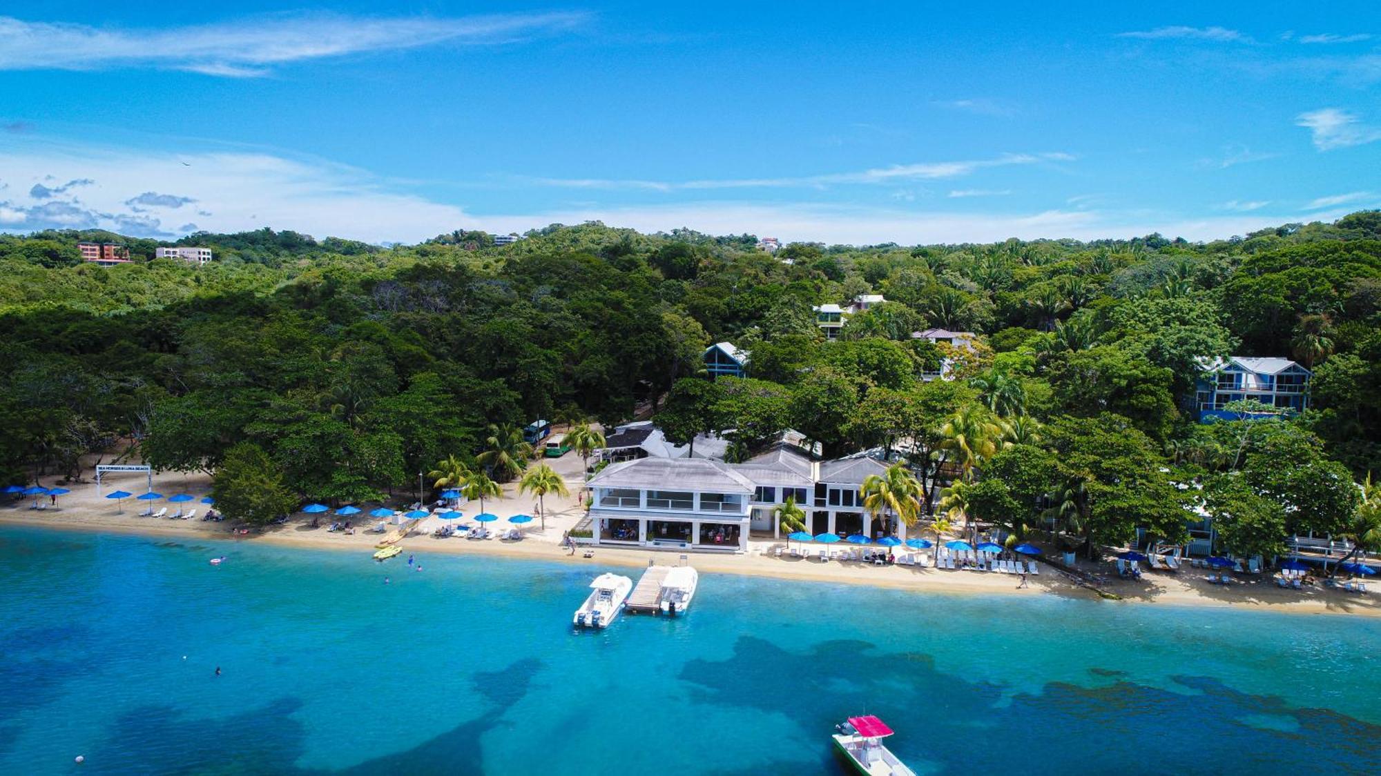 Luna Beach Luxury Boutique Beach Front Resort Jobs Bight Exteriör bild