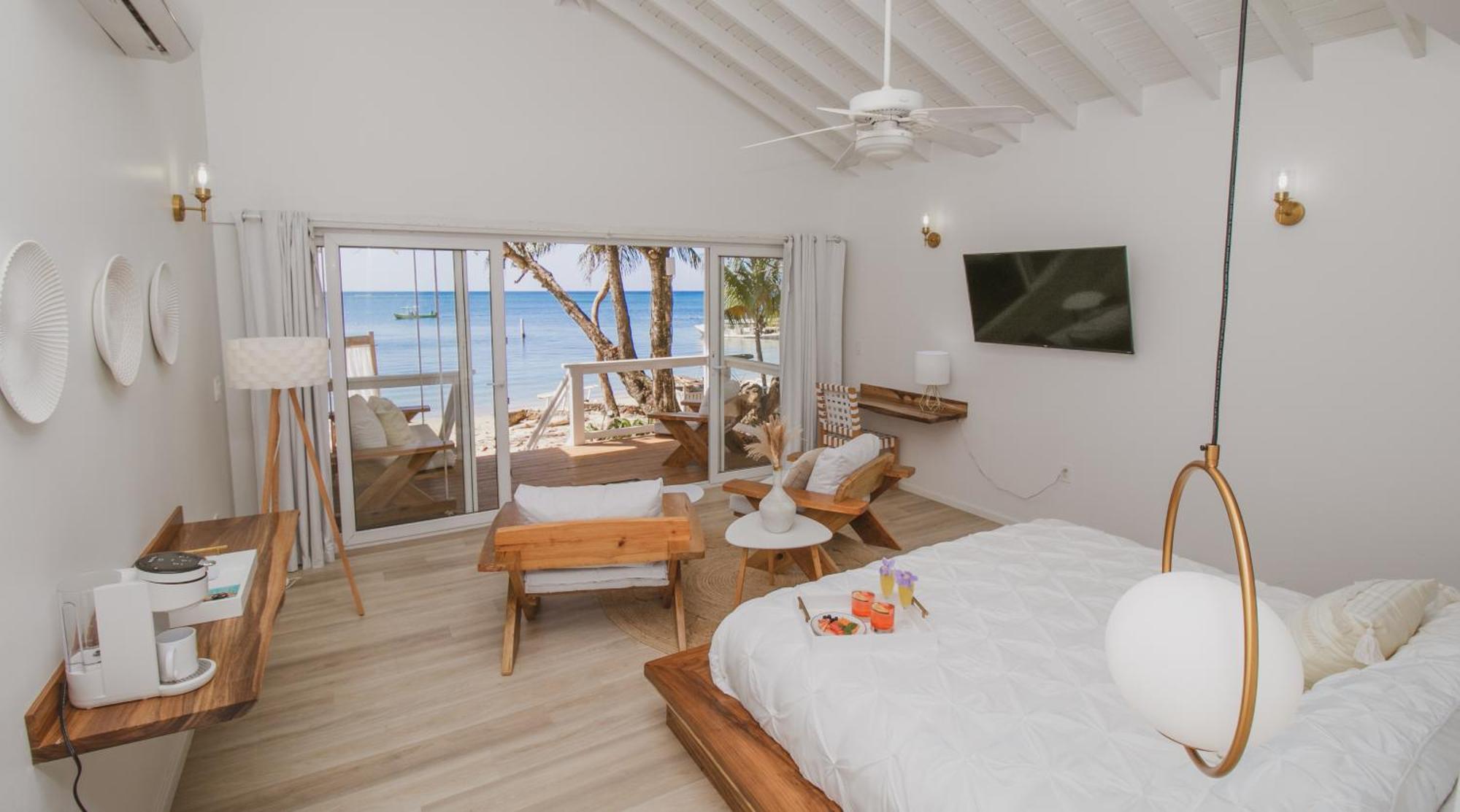 Luna Beach Luxury Boutique Beach Front Resort Jobs Bight Exteriör bild