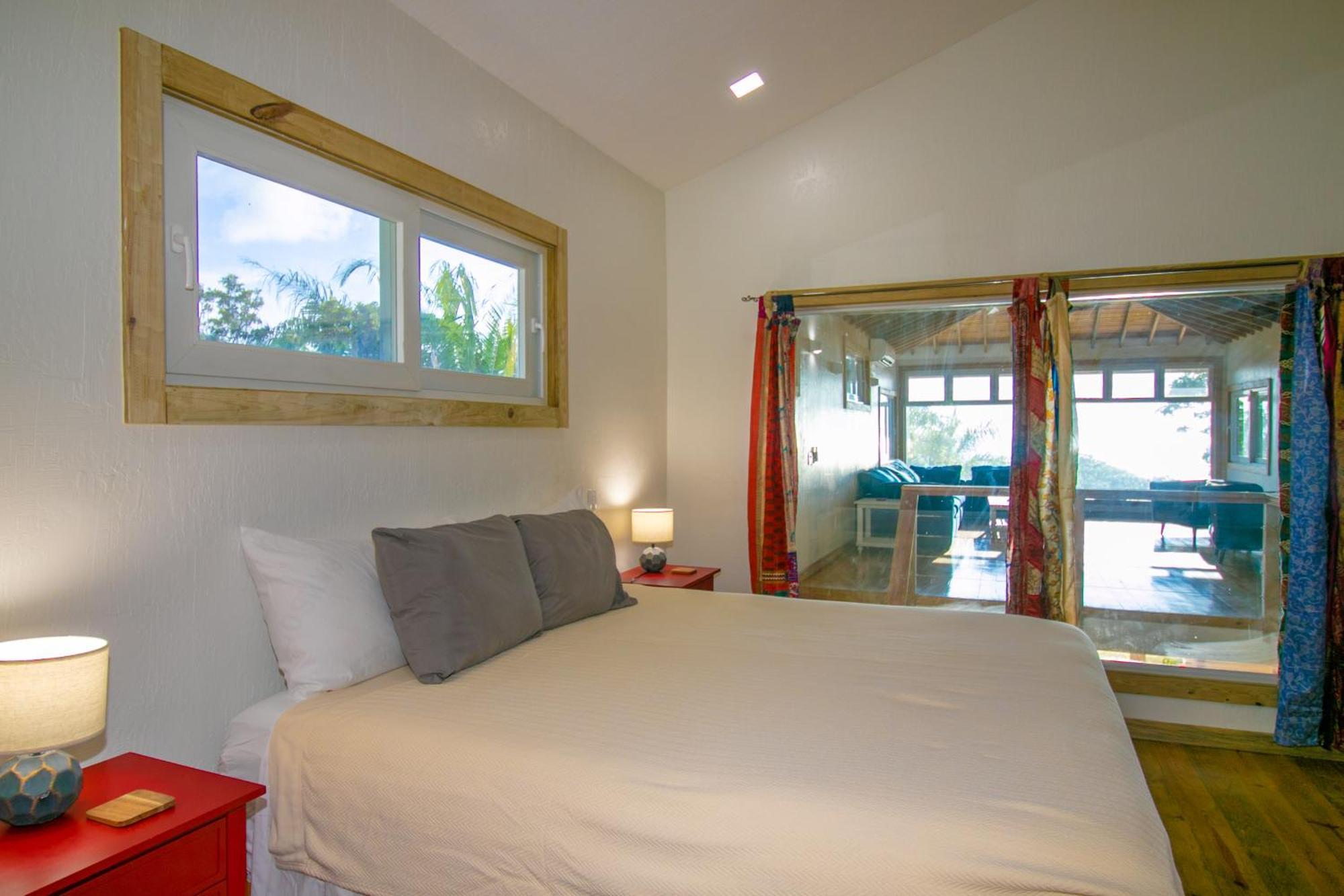 Luna Beach Luxury Boutique Beach Front Resort Jobs Bight Exteriör bild